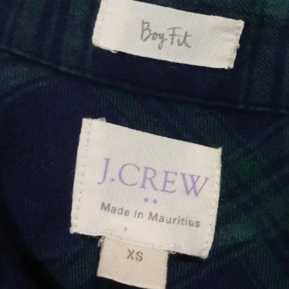 J. Crew Women' Boy Fit Navy Blue & Green Plaid  Long Sleeve Button Down Shirt XS - Picture 4 of 9